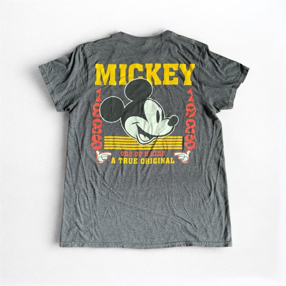 Disney Mickey Mouse Gray Graphic Tee Shirt 1928 Size Medium